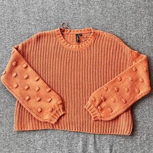 Moon & Madison Chunky Knit Pom Pom Cropped Sweater Sz M Slouchy Oversized